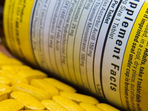 How to Read Anti-Aging Supplement Labels: Avoid Mistakes